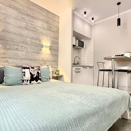 Tiffany Apartment Ирпень Экстерьер фото